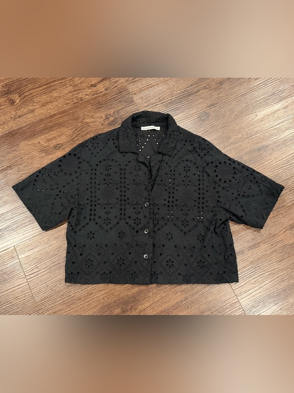 Abercrombie & Fitch Eyelet Blouse Black S